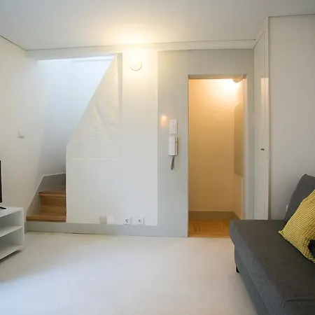 Duplex In Alfama Lisbon