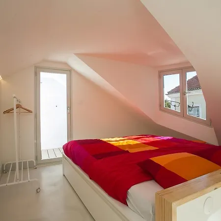 Duplex In Alfama Lisbon