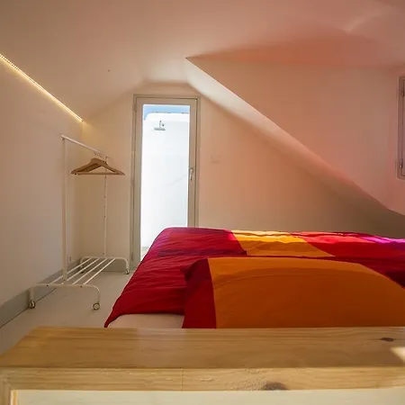 Duplex In Alfama Lisbon