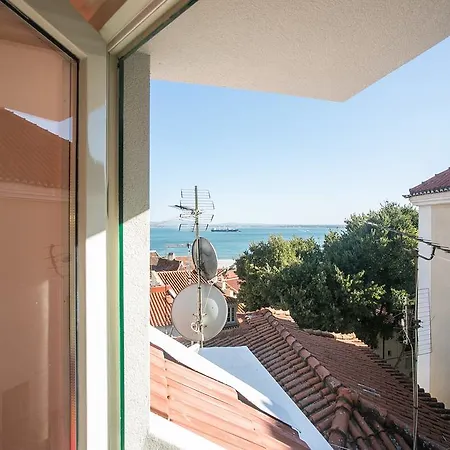 Duplex In Alfama Lägenhet *